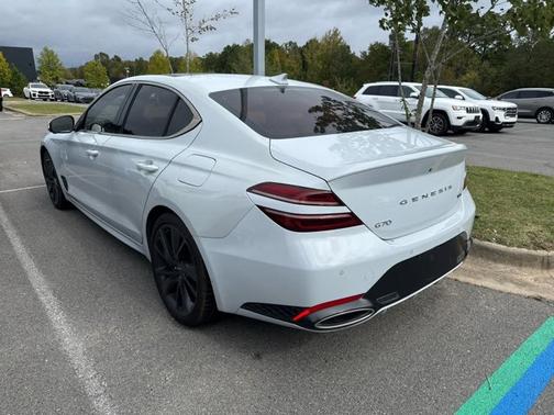 2022 Genesis G70 3.3T