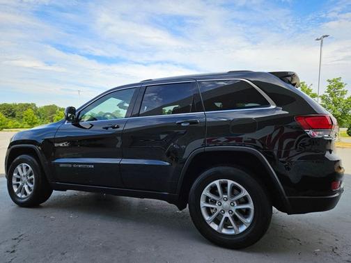 2021 Jeep Grand Cherokee Laredo E
