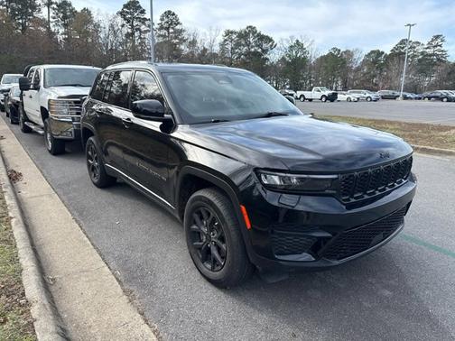 2024 Jeep Grand Cherokee Altitude