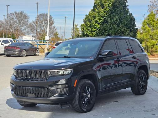 2024 Jeep Grand Cherokee Altitude