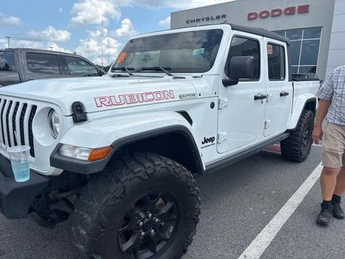 2022 Jeep Gladiator Sport S