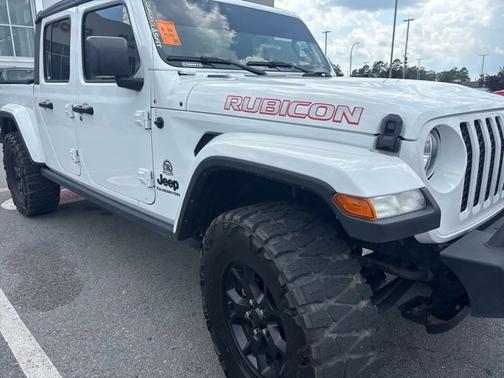 2022 Jeep Gladiator Sport S