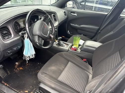 2022 Dodge Charger SE