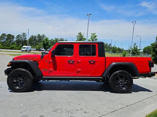 2023 Jeep Gladiator Mojave
