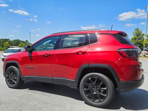 2025 Jeep Compass Latitude