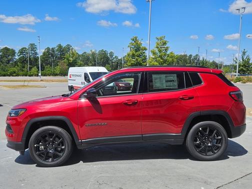 2025 Jeep Compass Latitude