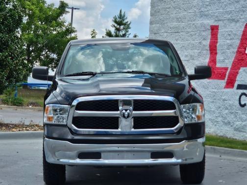 2022 RAM 1500 SLT