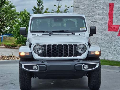 2025 Jeep Gladiator High Tide