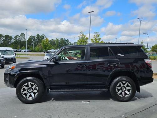 2024 Toyota 4Runner TRD Off Road