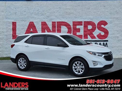 Summit White 2019 Chevrolet Equinox LS