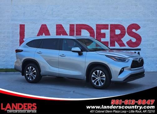 2024 Toyota Highlander XLE