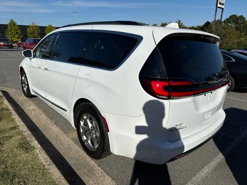 2022 Chrysler Pacifica Limited