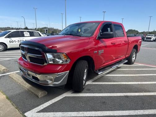 2019 RAM 1500 SLT