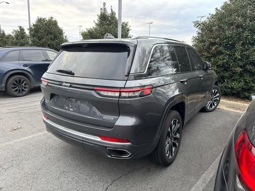 2022 Jeep Grand Cherokee 4xe Overland