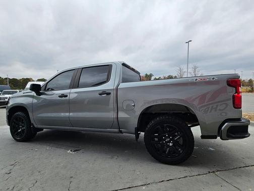 2023 Chevrolet Silverado 1500 Custom