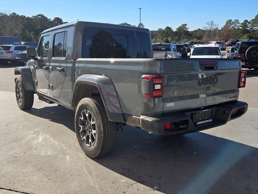 2026 Jeep Gladiator Sahara