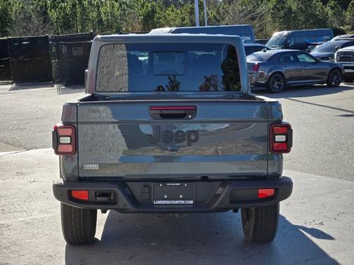 2026 Jeep Gladiator Sahara