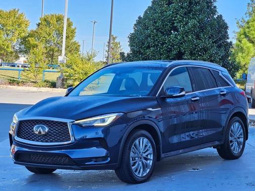 2024 INFINITI QX50 LUXE