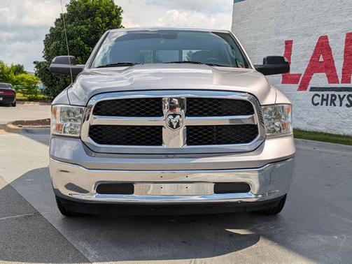 2023 RAM 1500 SLT