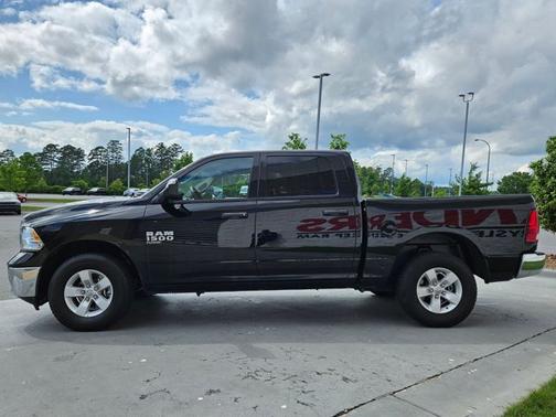 2023 RAM 1500 SLT
