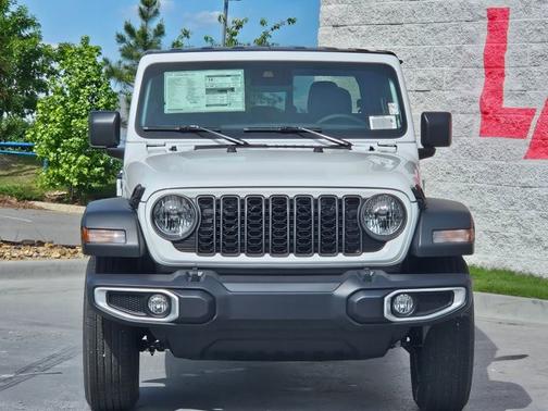 2025 Jeep Gladiator Sport S