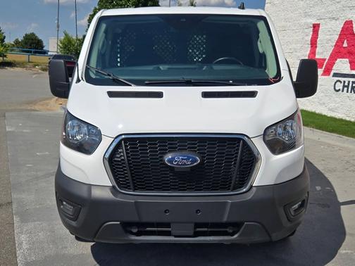 2023 Ford Transit-250 