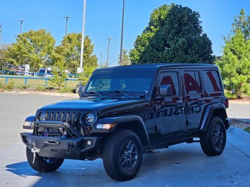 2022 Jeep Wrangler Unlimited Sahara Altitude