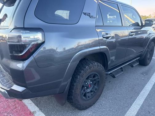 2022 Toyota 4Runner TRD Off Road
