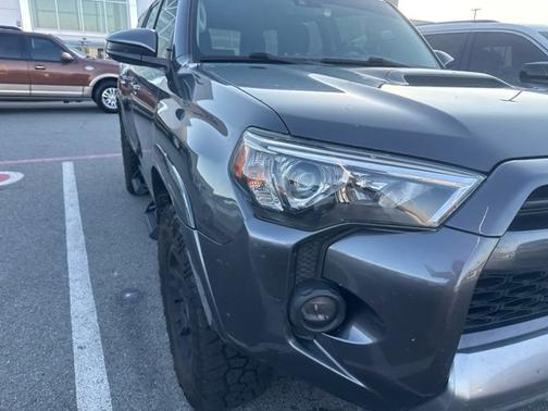 2022 Toyota 4Runner TRD Off Road