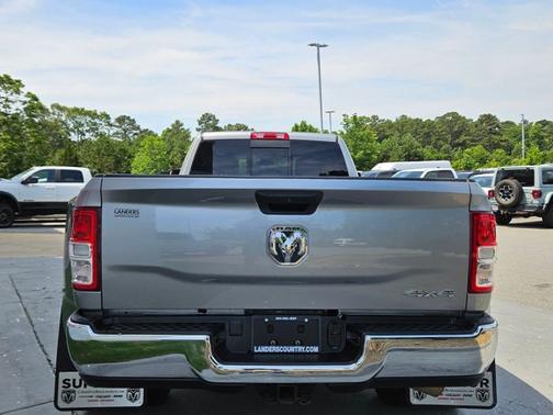 Billet Silver Metallic Clearcoat 2024 RAM 3500 Tradesman