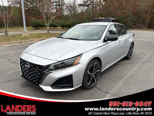 2024 Nissan Altima 2.5 SR