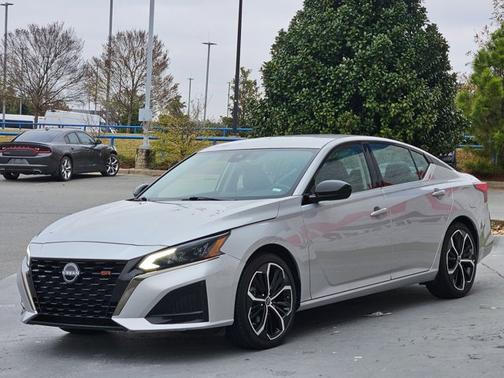 2024 Nissan Altima 2.5 SR