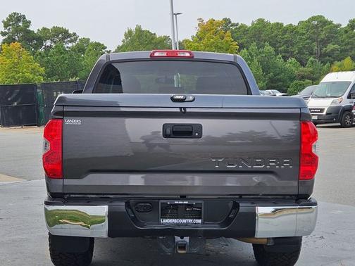 2017 Toyota Tundra SR5