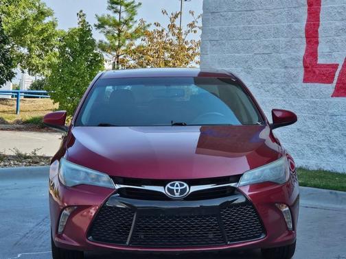 2017 Toyota Camry XSE