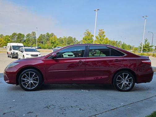 2017 Toyota Camry XSE