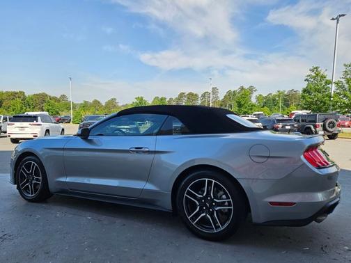 Iconic Silver Metallic 2022 Ford Mustang EcoBoost Premium