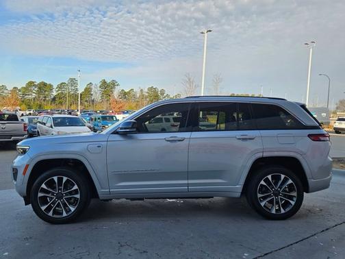 2023 Jeep Grand Cherokee 4xe Overland