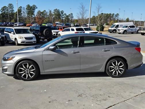 2025 Chevrolet Malibu RS