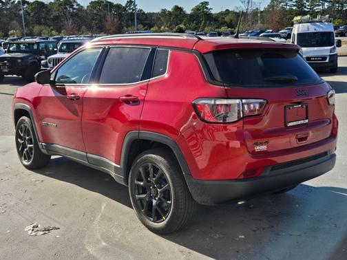 2026 Jeep Compass Latitude Altitude