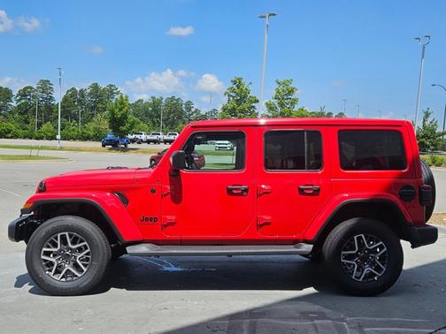 2025 Jeep Wrangler Sahara