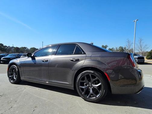2023 Chrysler 300 S