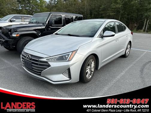2019 Hyundai ELANTRA SEL