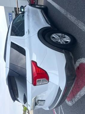 Oxford White 2023 Ford Explorer XLT