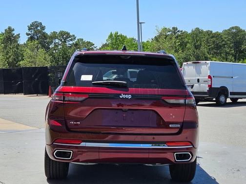 2025 Jeep Grand Cherokee Overland