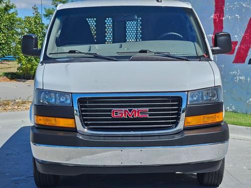2023 GMC Savana 2500 Work Van