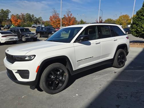 2025 Jeep Grand Cherokee 