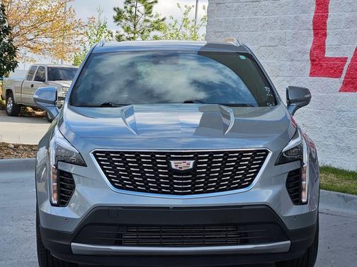 Argent Silver Metallic 2023 Cadillac XT4 FWD Premium Luxury