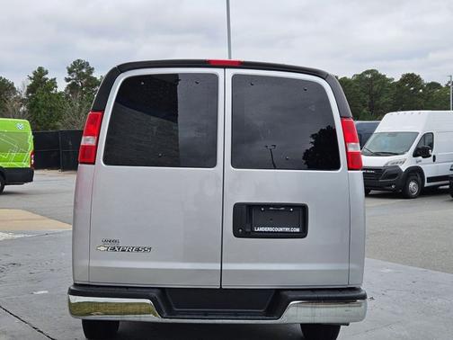 2023 Chevrolet Express 3500 LS