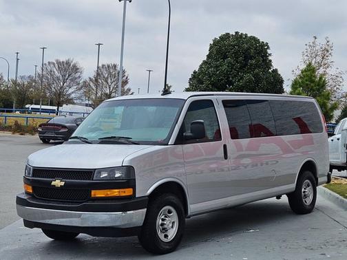 2023 Chevrolet Express 3500 LS