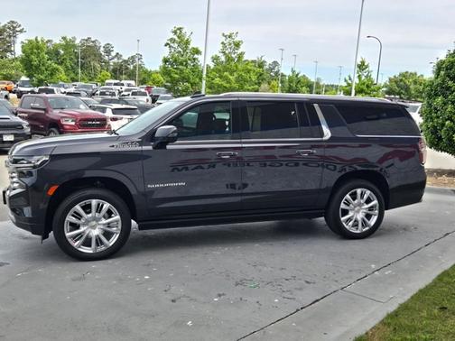Dark Ash Metallic 2024 Chevrolet Suburban High Country
